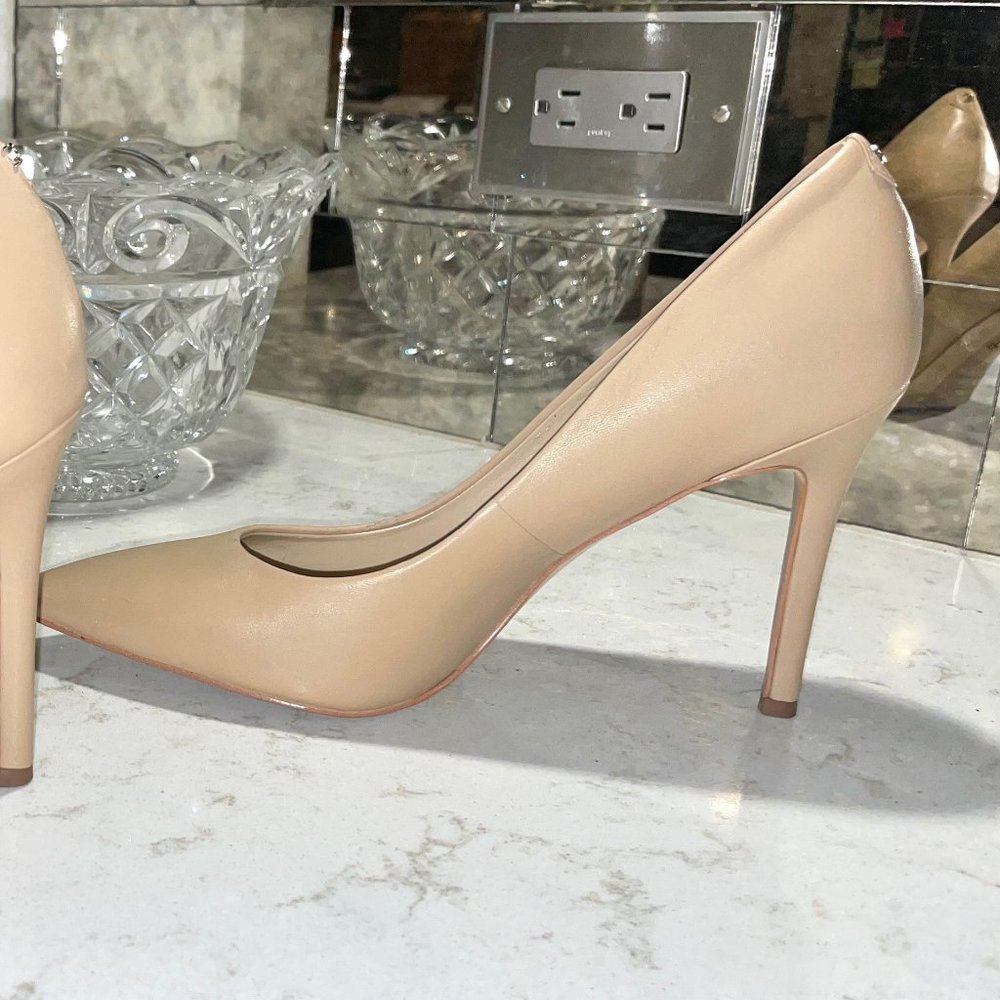 Sam Eddleman Classic Pointed Toe Pumps High Heel Shoes BEIGE NUDE